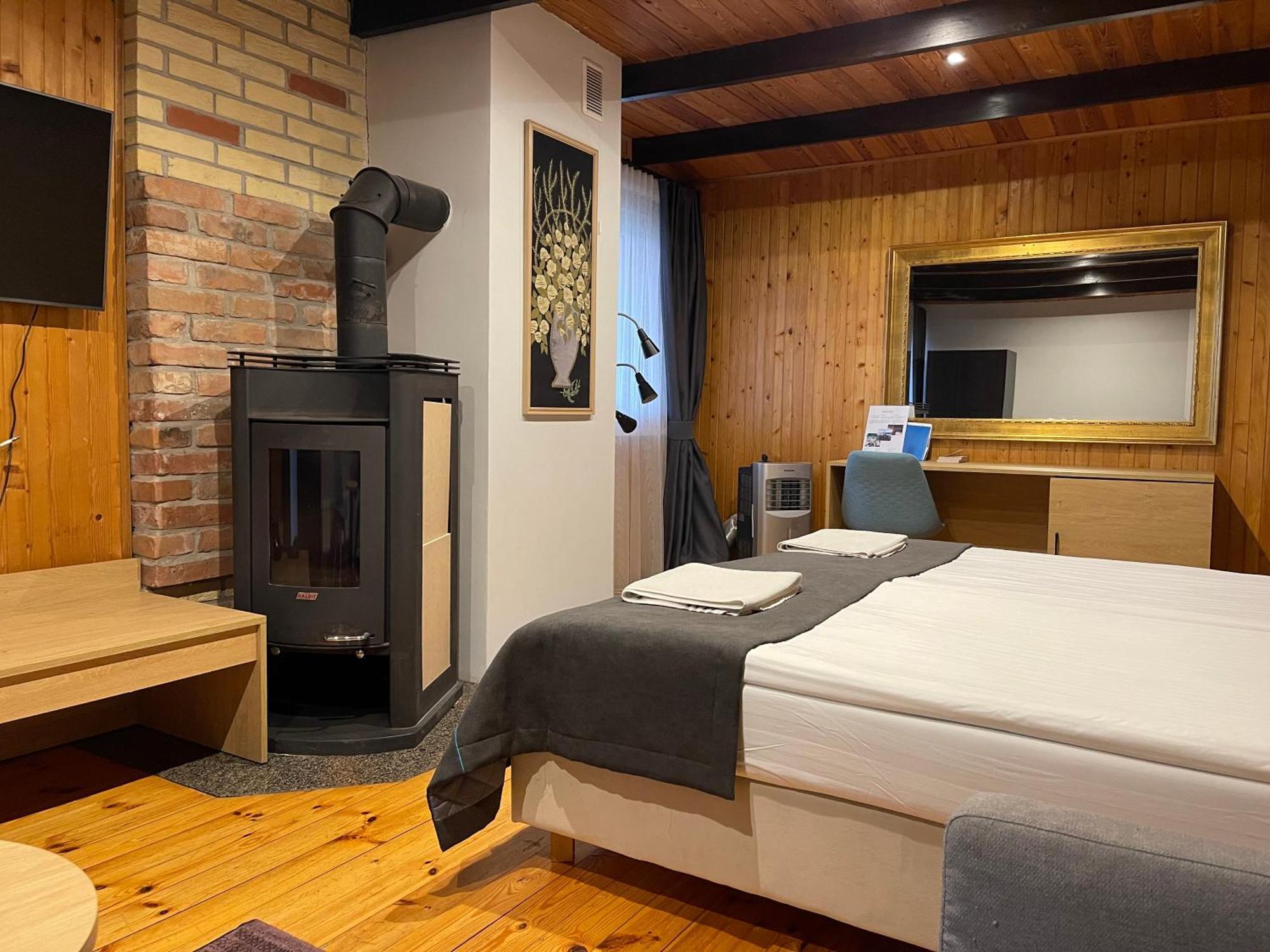 Duarto House, Sauna And Hot Tub Kiduliai Ngoại thất bức ảnh