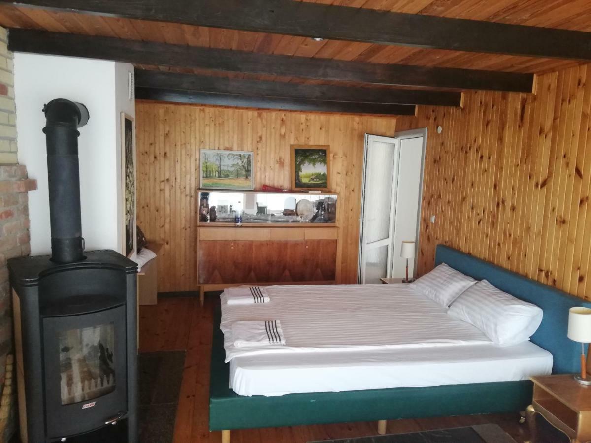Duarto House, Sauna And Hot Tub Kiduliai Ngoại thất bức ảnh
